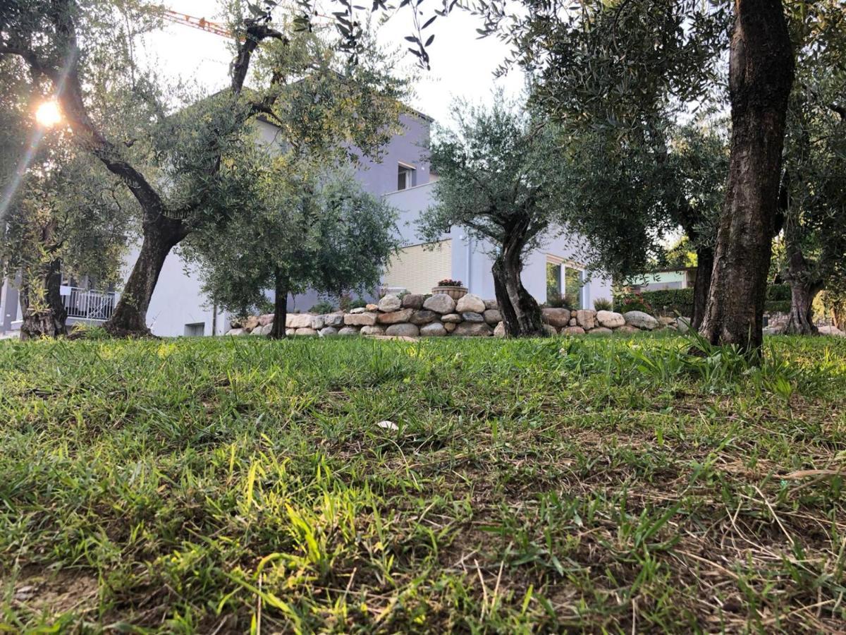 Villa Molino Moniga del Garda Exterior photo